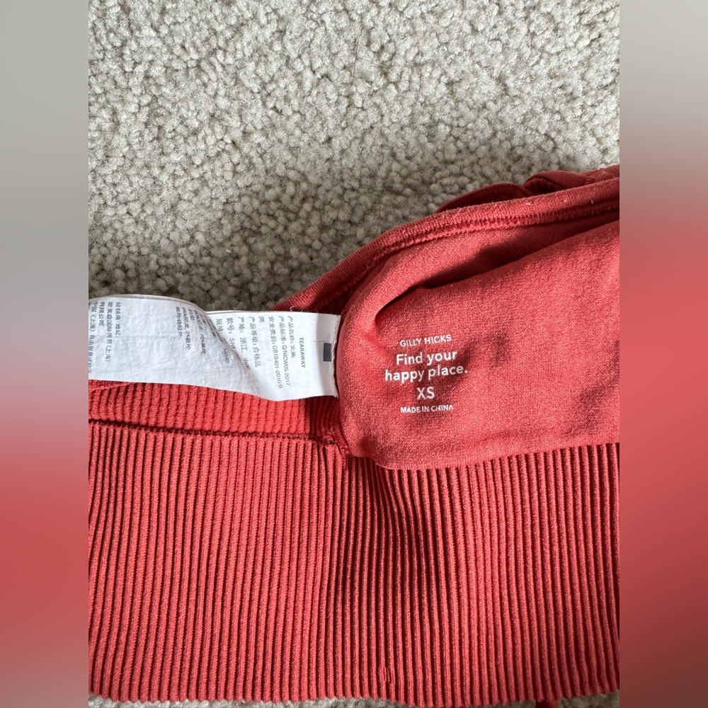 Gilly Hicks Ribbed Tank - Picture 3 of 3